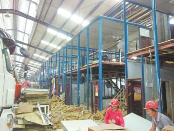 彭州消除消防安全“顽疾” 蒙阳批发市场拆除1510间违规板房